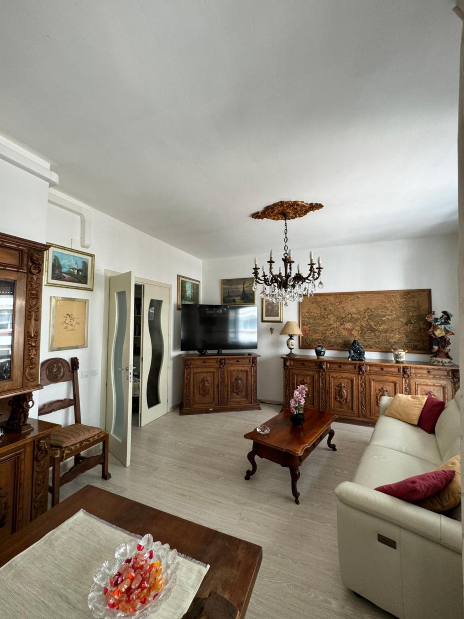 Romeo Apartment 2 Livorno Bagian luar foto